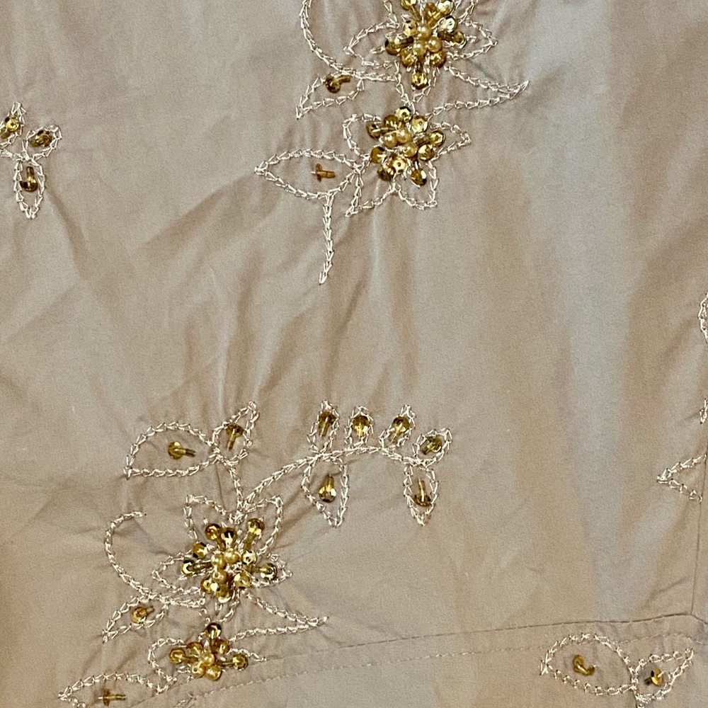 ✨Tan skirt with gold sequins and beads size Large - Picture 2 of 5